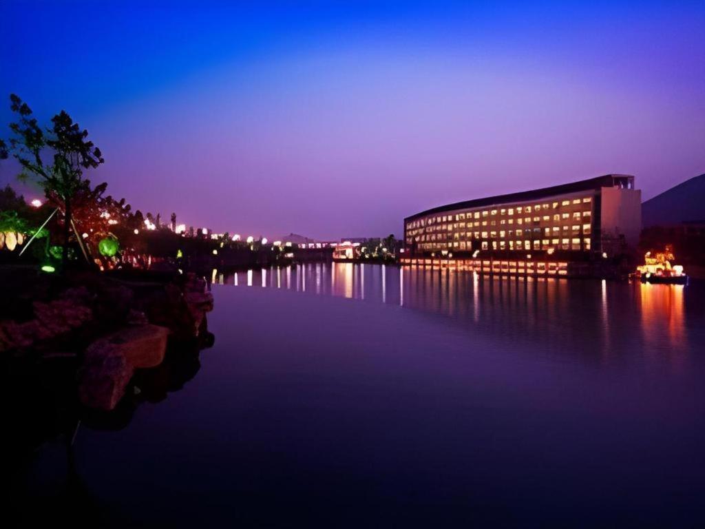 New Century Hotel Zaozhuang Fengming Exterior photo