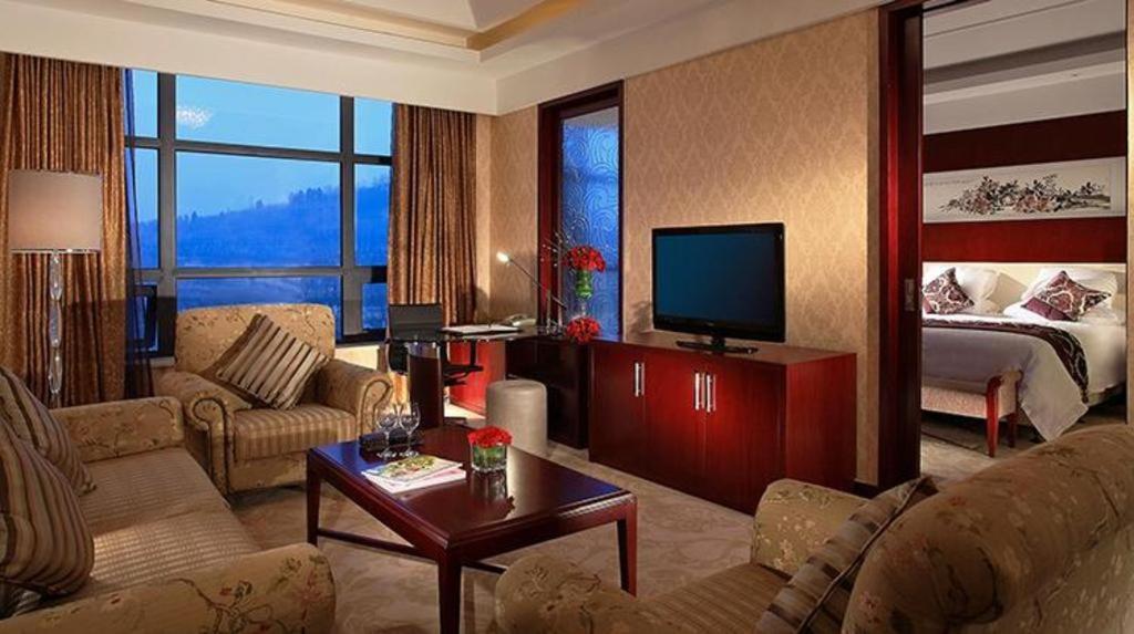 New Century Hotel Zaozhuang Fengming Exterior photo